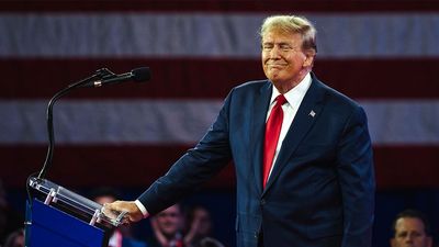 Dow Jones Futures: S&P 500 Hits High On Vietnam Trade Deal; Nike, Tesla, Oracle Rally