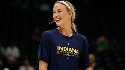Controversial WNBA star Sophie Cunningham slams expansion city: Entire town claps back