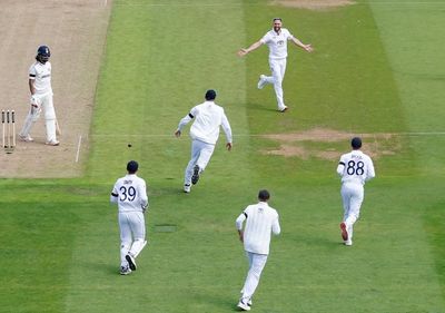 England’s Woakes laments ‘frustrating’ marginal decisions going India’s way