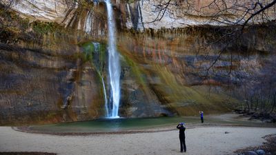 Terrifying video shows rockfall narrowly missing swimmers at popular Utah waterfall - visitors warned "this is not a backyard swimming pool"
