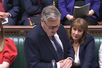 PM fails to back tearful Reeves after welfare chaos
