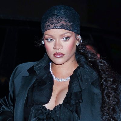 Dior's Novel New Book Tote Is Rihanna's Literary It-Bag of the Summer