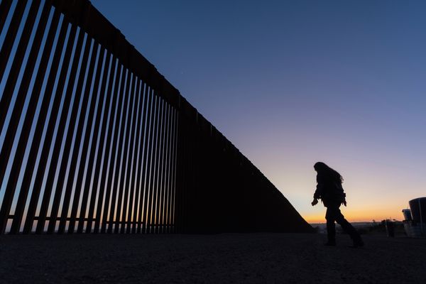 Judge blocks Trump’s ban on asylum at the southern US border