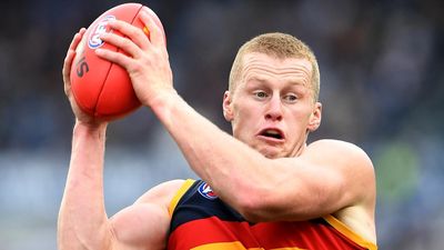 Crows coach unfazed by ruckman's contract uncertainty