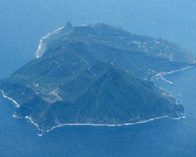 Japan’s Tokara islands hit by 900 earthquakes in two weeks