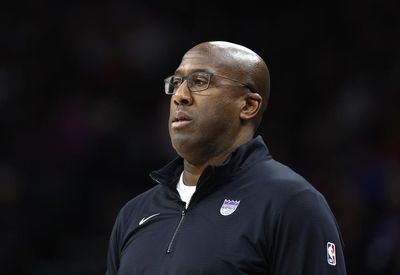Who Is Mike Brown? Knicks Hire Veteran NBA Coach with Championship Pedigree and Culture-Building Reputation