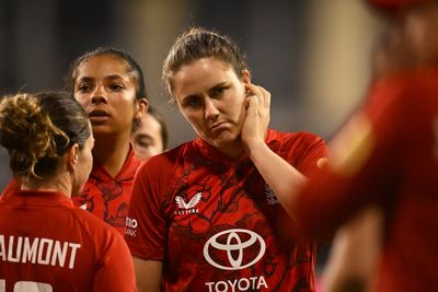 England forced into captaincy change after Nat Sciver-Brunt injury