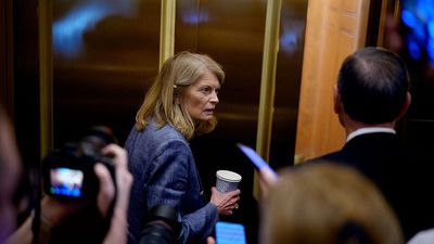 Lisa Murkowski’s megabill betrayal proves why everyone thinks politicians are complete frauds