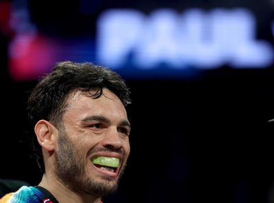Former world champion Julio César Chávez Jr arrested by Ice over alleged cartel ties