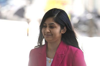 Ex-Labour MP Sultana says she will set up new party with Jeremy Corbyn