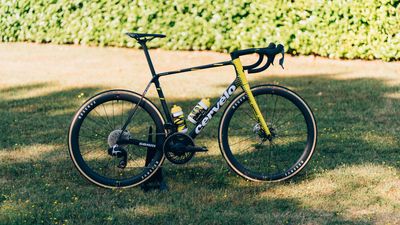 An unreleased Cervélo R5: Matteo Jorgenson's Tour de France bike is a weight weenie's dream