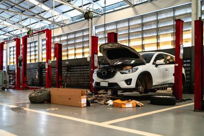 9 Signs Your Mechanic Is Overcharging—But Legally