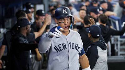 Aaron Judge Made Yankees History Because the Blue Jays Refused to Pitch to Him