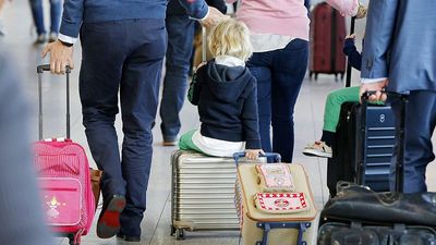 Fact check: The EU hasn’t banned carry-on luggage fees (yet)