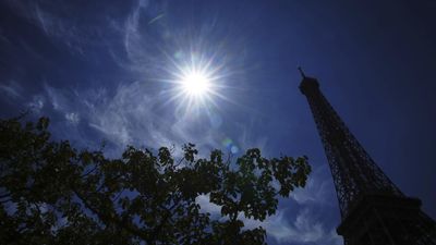 France's carbon emission cuts set to slow again in 2025: report