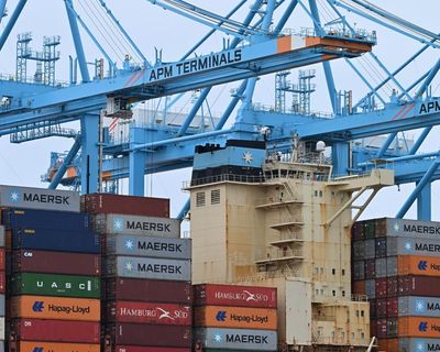 Trump says US to start sending tariff rates letters to trading partners