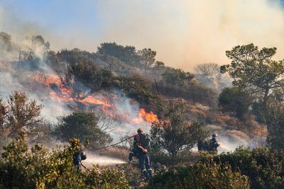 Gale-force winds hamper firefighters battling massive Crete blaze
