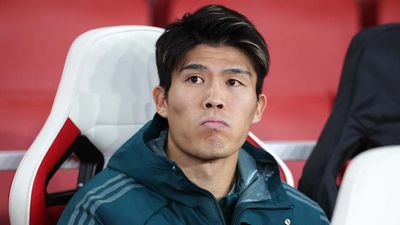 Arsenal Announce Contract Termination of Injured Defender