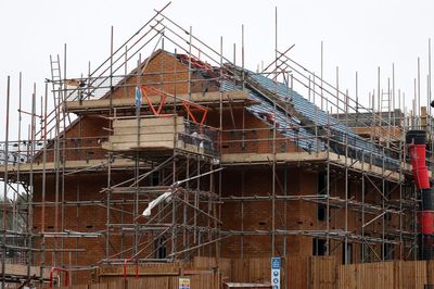 UK home building returns to growth as demand lifts