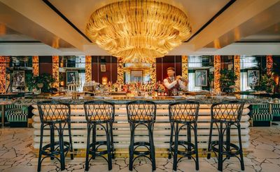 Josh Barrie On the Sauce at Barbarella: La Dolce Vita in Canary Wharf