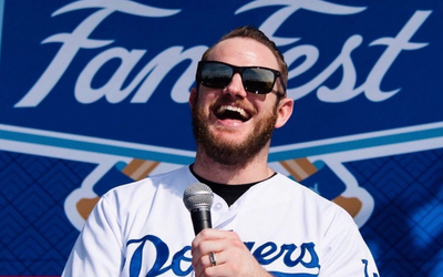 Max Muncy Injury Update: How His Knee Injury Is Quietly Shaping the Dodgers' Trade Deadline Strategy