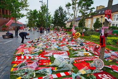 Liverpool delaying pre-season return as football community grieves Jota death