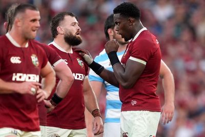 Luke Cowan-Dickie backs Lions call-up for ‘class player’ Owen Farrell