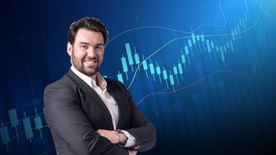 Efficiently Inefficient: 28-Year-Old Finance Pro Presents Paradox For An AI-Traded Future