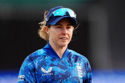 Stand-in captain Tammy Beaumount urges England to ‘come out fighting’ against India