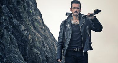 “Idon’t even think he had a pick. He just heard the tracks once and was ready to go”: Ricky Warwick on welcoming Lita Ford, Charlie Starr and Billy Diffy to vintage guitar nirvana for his new solo album – and the magic of seventh chords