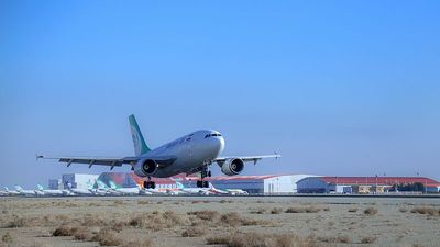 Iran resumes international flights after 20-day suspension due to conflict with Israel