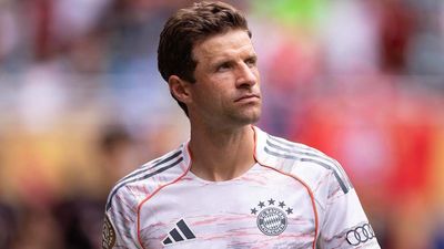 ’I’m Not the Right Guy’—Thomas Muller Scoffs at Idea of Man Utd Move