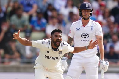 India dominate England on third day of second Test