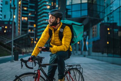 5 Popular Food Delivery Items That Aren’t What You Ordered