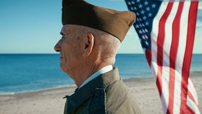 'My Body's Getting Achier Every Day': Disabled Veteran With $7,500 Monthly Income And No Savings — Should He Retire Or Wait 3 More Years?