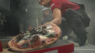 I'm glad the heatwave is over, because if it wasn't I'd think I hallucinated these weird Death Stranding 2 moments, from dancing dolls to sci-fi directors fighting while making pizza