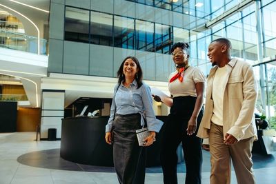 The Oversharing Phenomenon: Why Gen Z Struggles With Boundaries In The Workplace