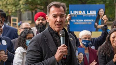 Democratic Congressman Tom Suozzi's Stock Sale Used A Disclosure Loophole: Report