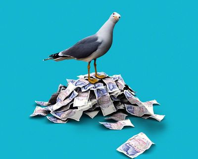 What quintessentially British images should go on the new banknotes? Our panel has some ideas