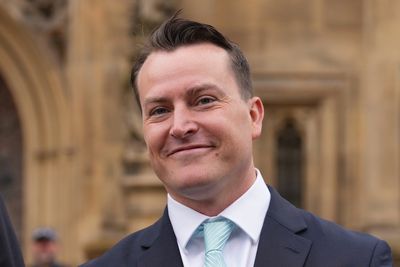 Reform MP James McMurdock resigns whip over allegations of business impropriety