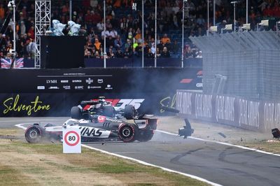 Bearman gets 10-place F1 British GP grid penalty for crashing having ignored red flags