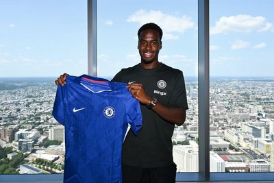 Jamie Gittens: Chelsea confirm £55m signing of Borussia Dortmund winger