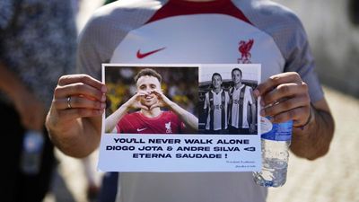 Thousands gather to bid farewell to Liverpool's Diogo Jota, brother André Silva at their funeral