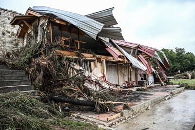 Search for missing Texas children continues as toll from floods rises to 67