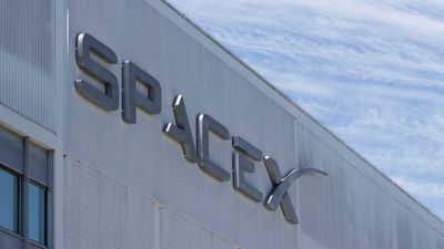 Elon Musk's SpaceX's Hypersonic Rocket Cargo Delivery Project Dropped By US Air Force