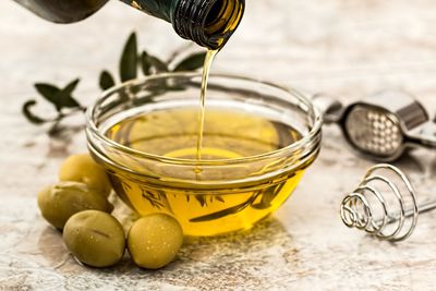 7 Popular Items That Keep Getting Mislabeled on Purpose