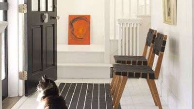 Swiss Coffee vs White Dove – how to choose between Benjamin Moore's most popular white paints