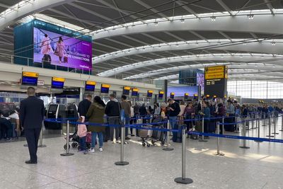 Consumer confidence rising as summer holiday season begins