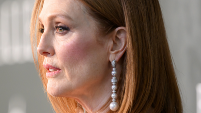 Julianne Moore ‘destroyed’ her brows in her teens – and uses these genius tricks to bring them back to life