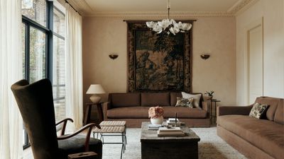 5 Questions on Decorative Plasterwork You Need to Ask Before Specifying It in 2025 — Answered by Interior Designers